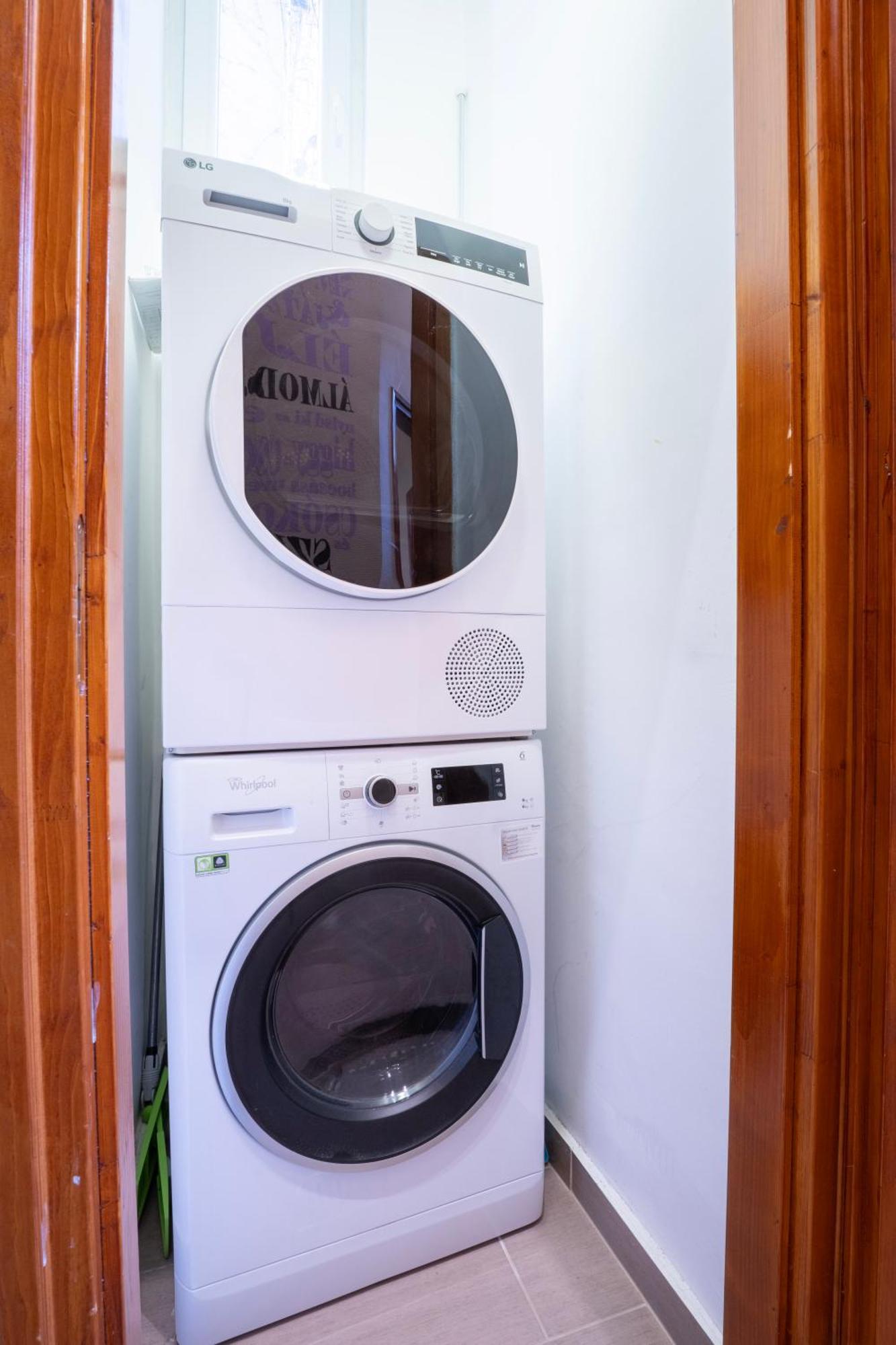 Apartment Near Opera In Downtown בודפשט מראה חיצוני תמונה
